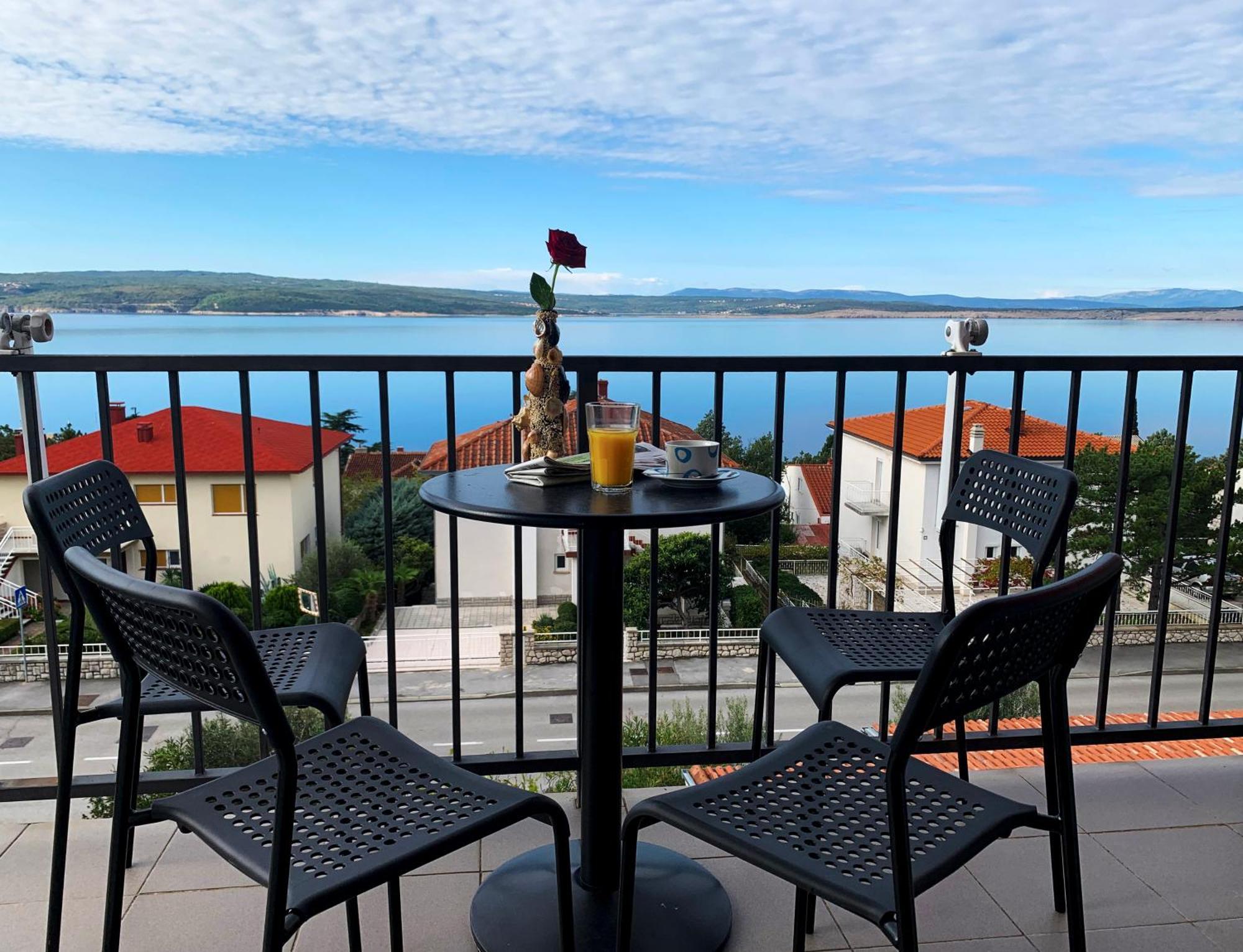 Apartments Julija Crikvenica Szoba fotó